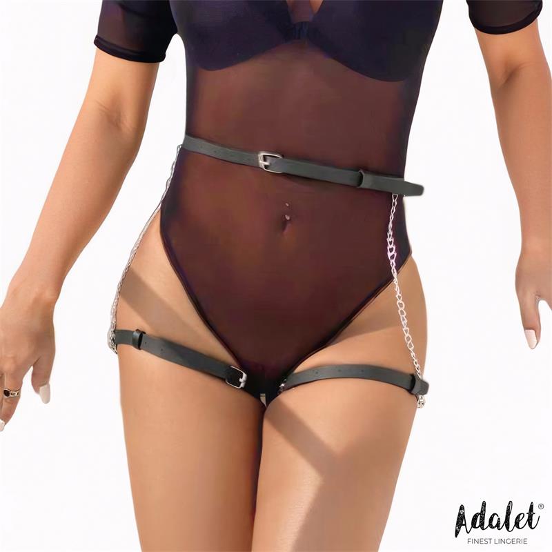 Oriana Cinturon Cuero Vegano con Cadenas Tall unica